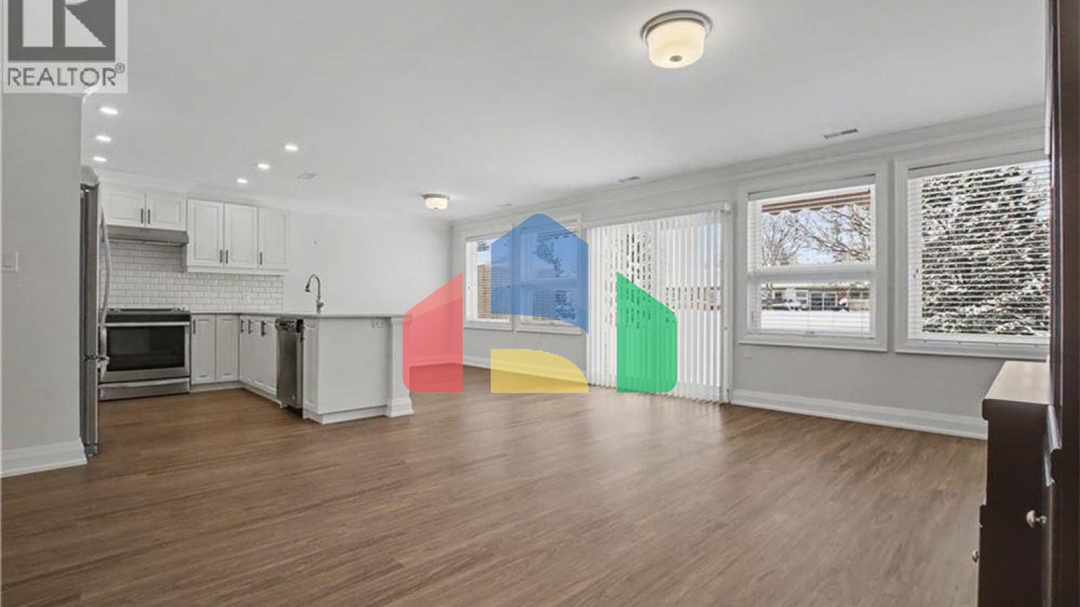 Residential - Townhouse - Hamilton, Canada - Canada