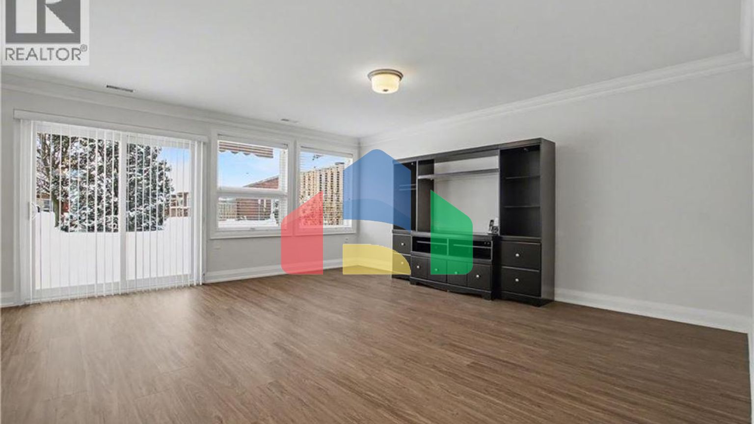 Residential - Townhouse - Hamilton, Canada - Canada