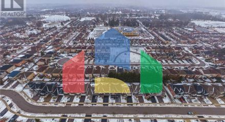 Residential - Single Family Home - Hamilton, Canada - Canada