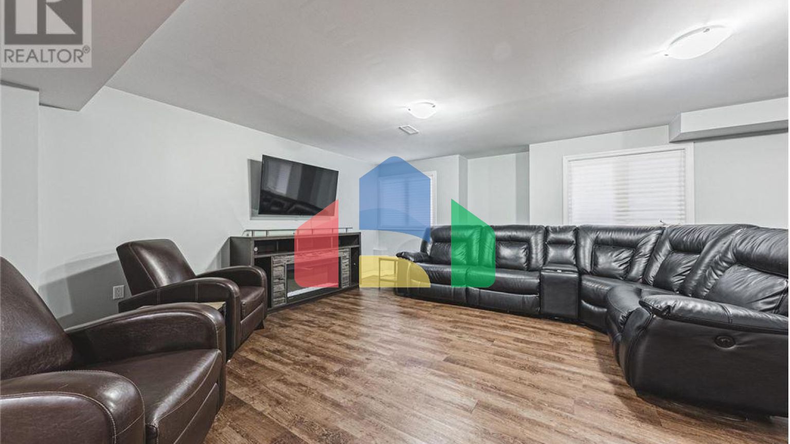 Residential - Single Family Home - Hamilton, Canada - Canada