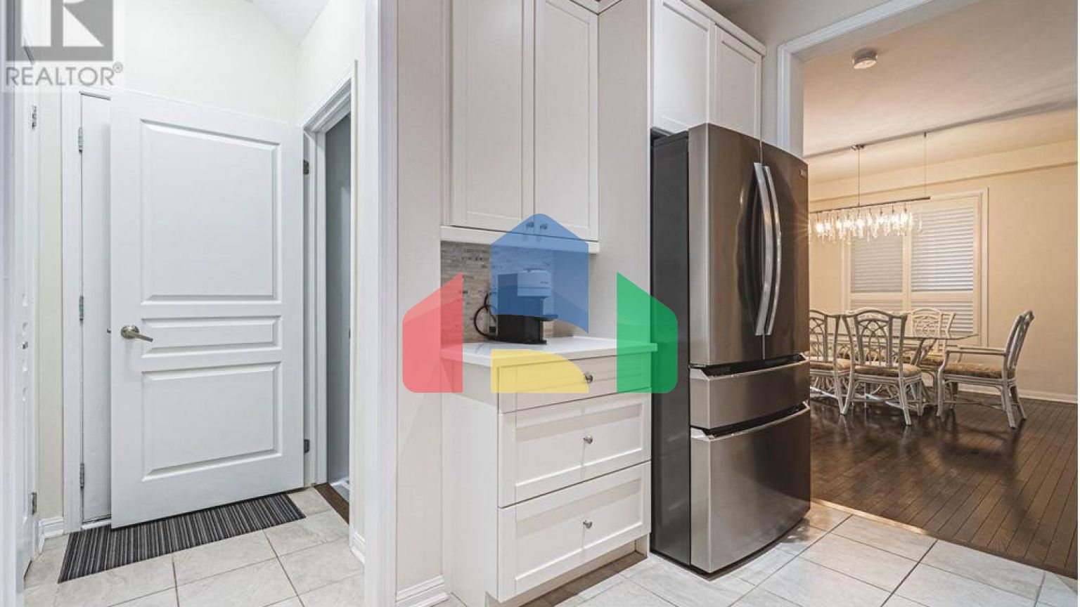 Residential - Single Family Home - Hamilton, Canada - Canada