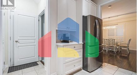 Residential - Single Family Home - Hamilton, Canada - Canada