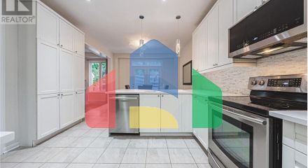 Residential - Single Family Home - Hamilton, Canada - Canada