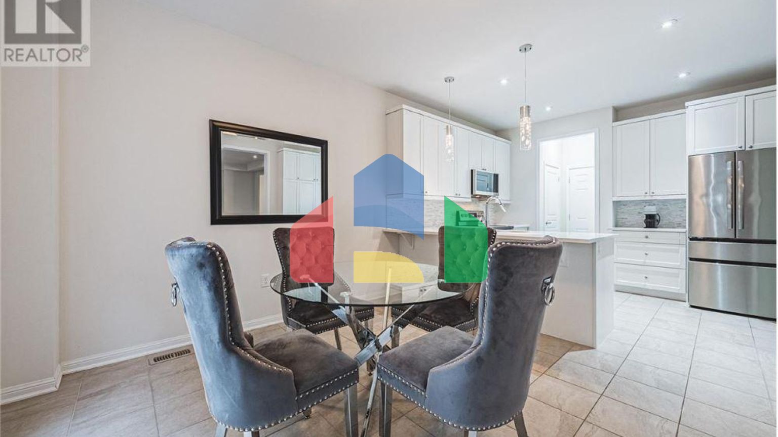 Residential - Single Family Home - Hamilton, Canada - Canada