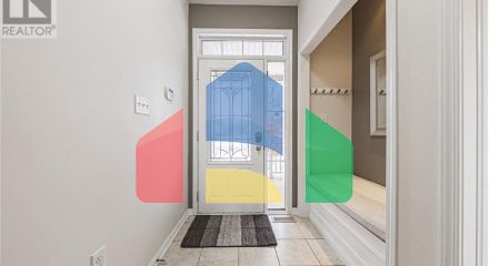 Residential - Single Family Home - Hamilton, Canada - Canada