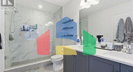 Residential - Single Family Home - Hamilton, Canada - Canada