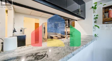 Residential - Condo/Apartment - Hamilton, Canada - Canada