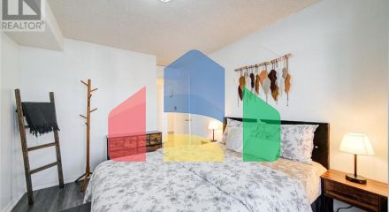 Residential - Condo/Apartment - Hamilton, Canada - Canada