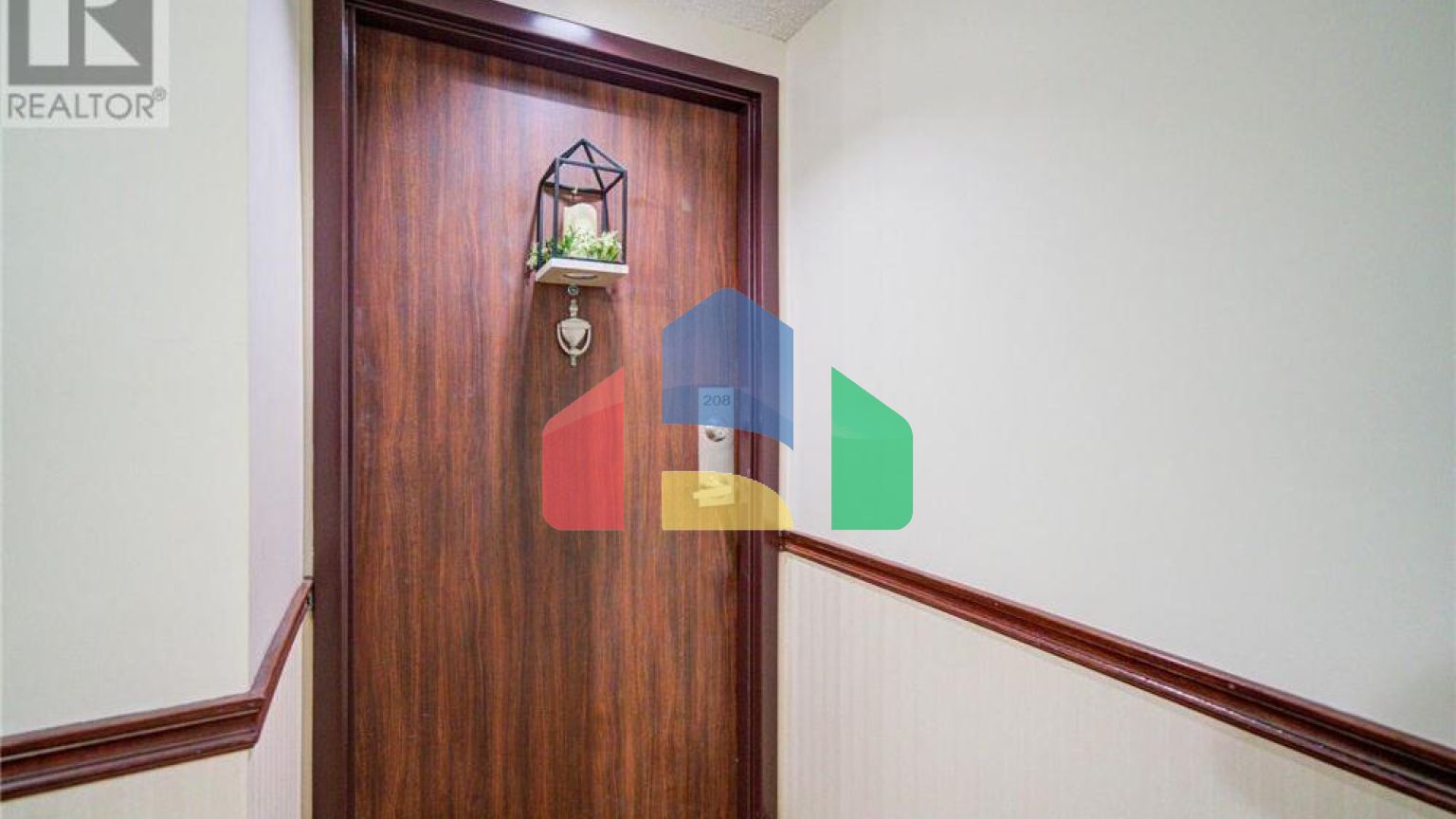 Residential - Condo/Apartment - Hamilton, Canada - Canada