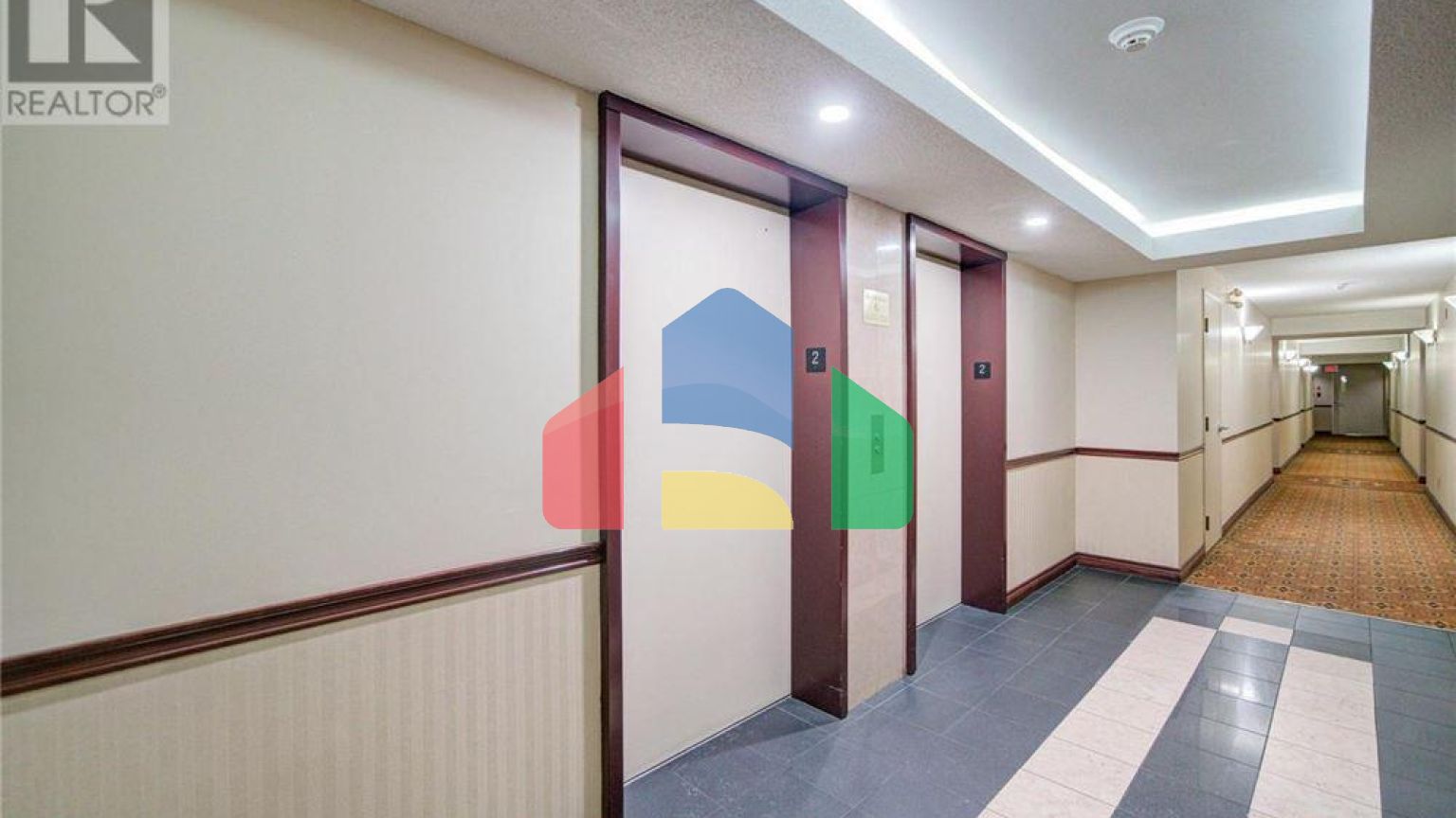 Residential - Condo/Apartment - Hamilton, Canada - Canada