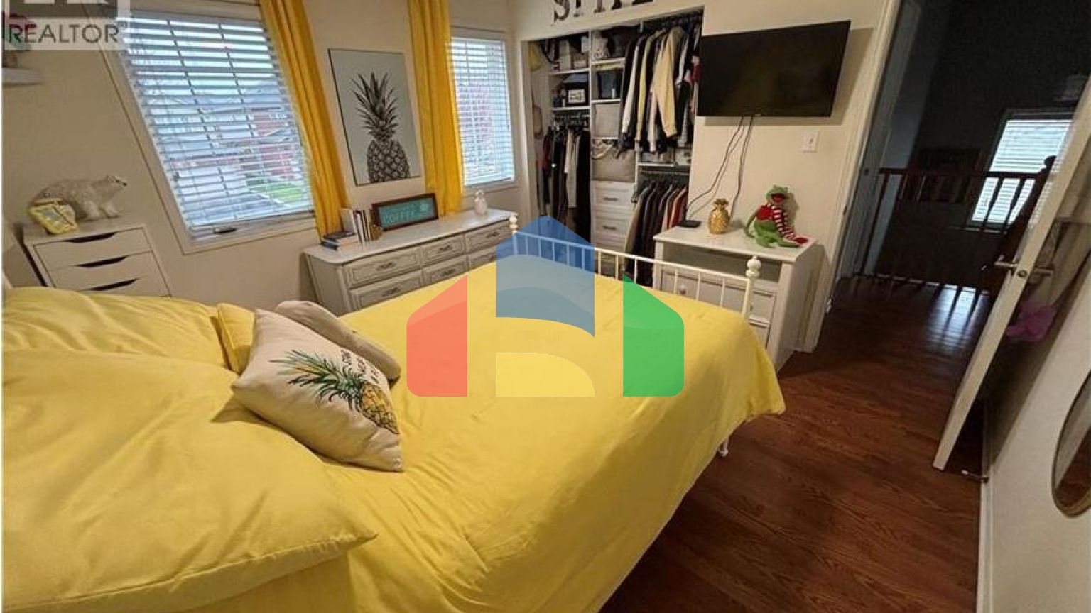 Residential - Single Family Home - Hamilton, Canada - Canada