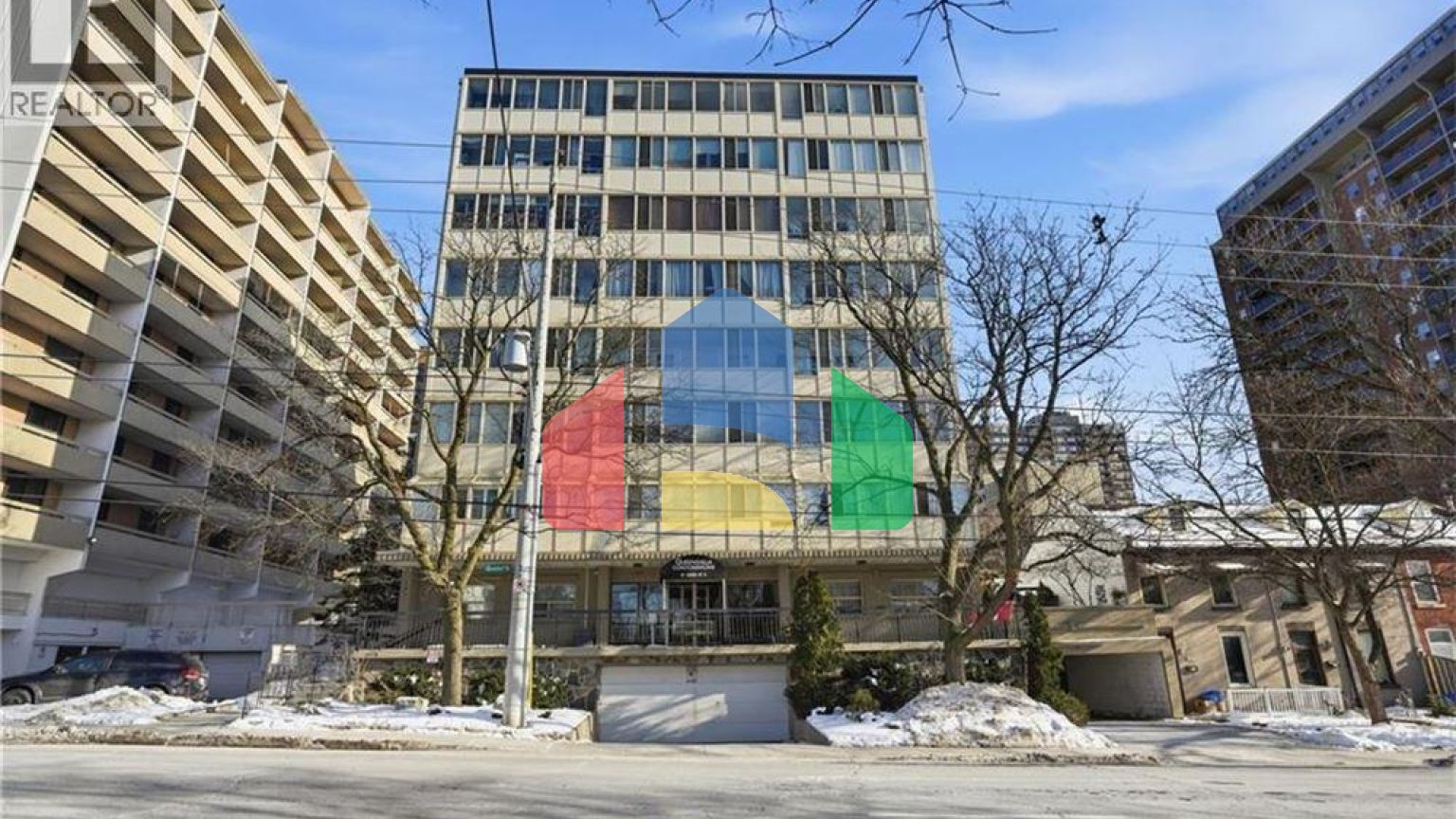 Residential - Condo/Apartment - Hamilton, Canada - Canada