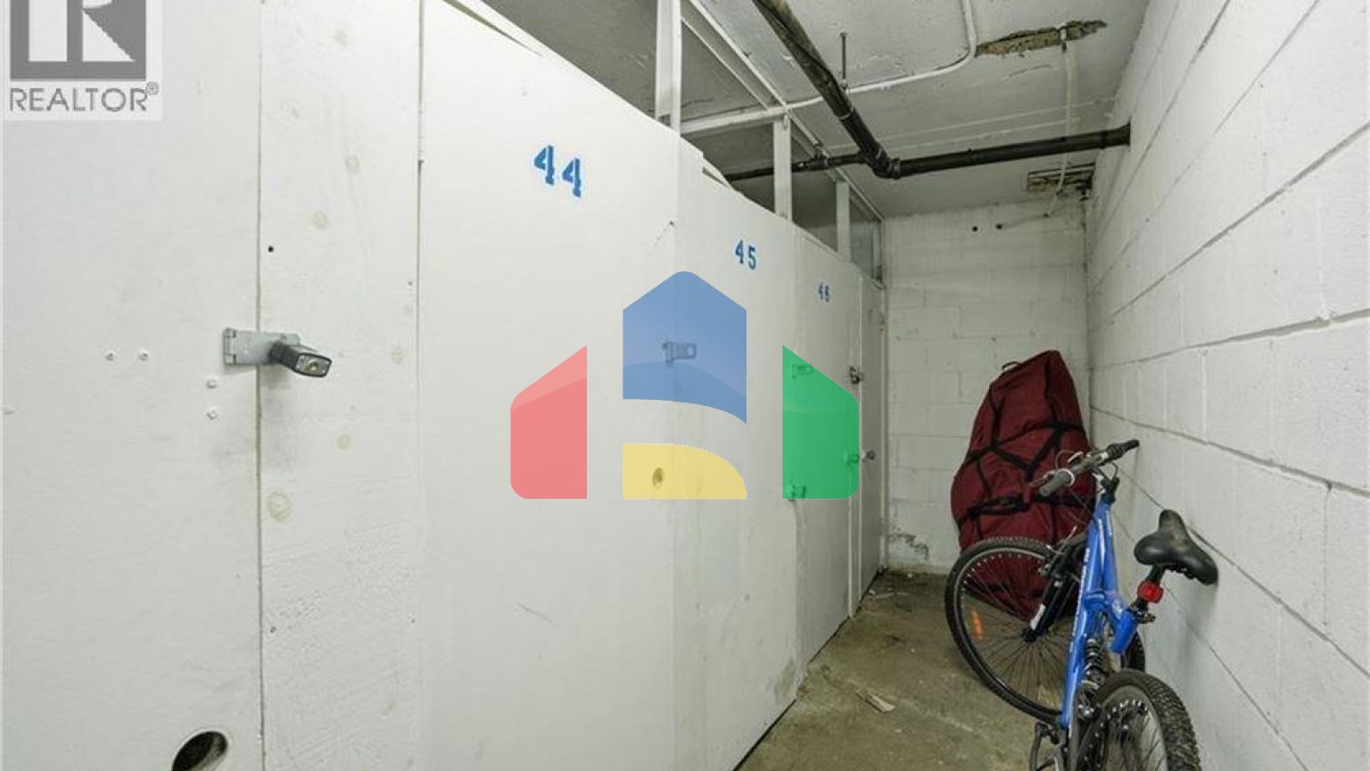 Residential - Condo/Apartment - Hamilton, Canada - Canada