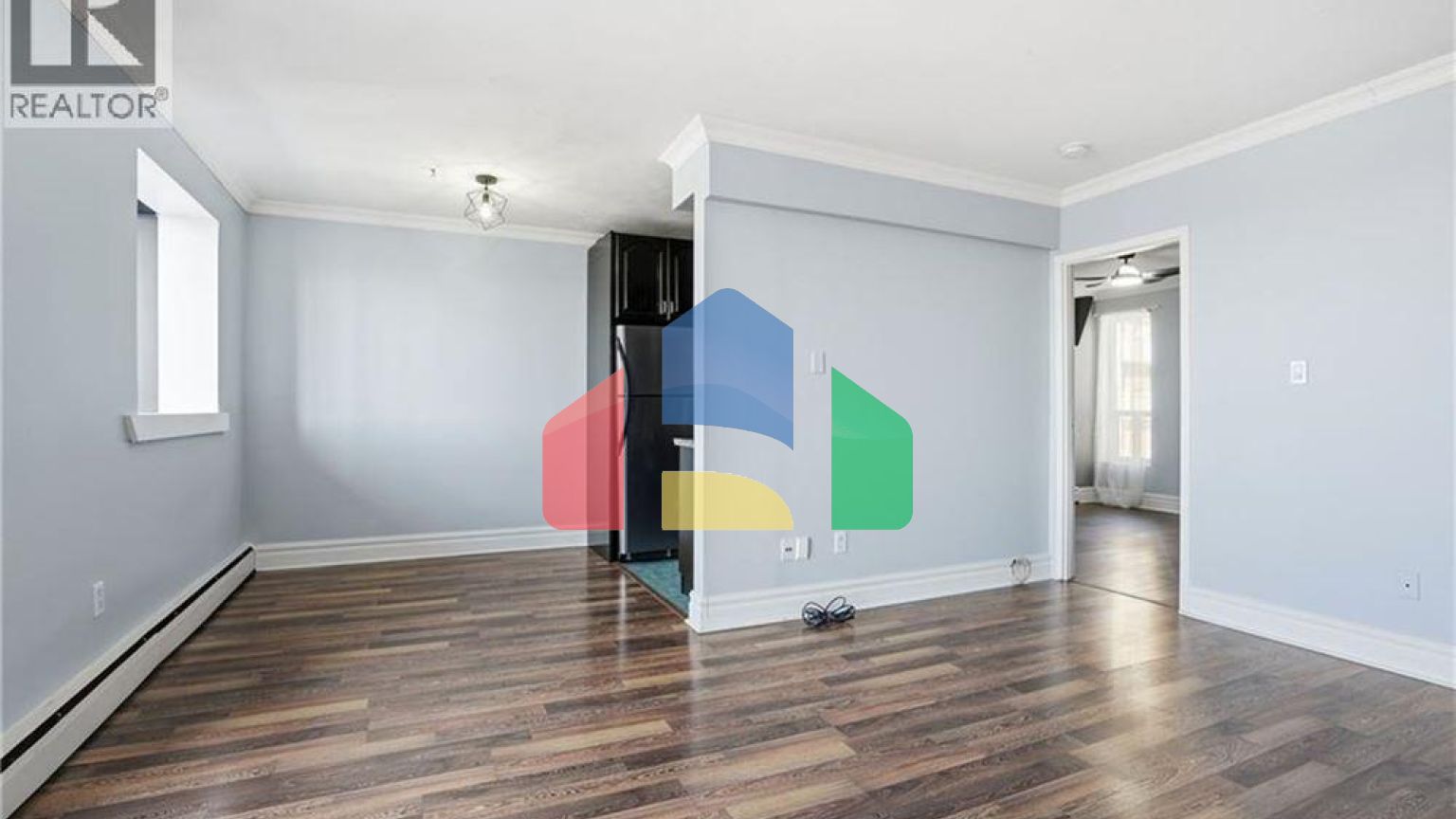 Residential - Condo/Apartment - Hamilton, Canada - Canada