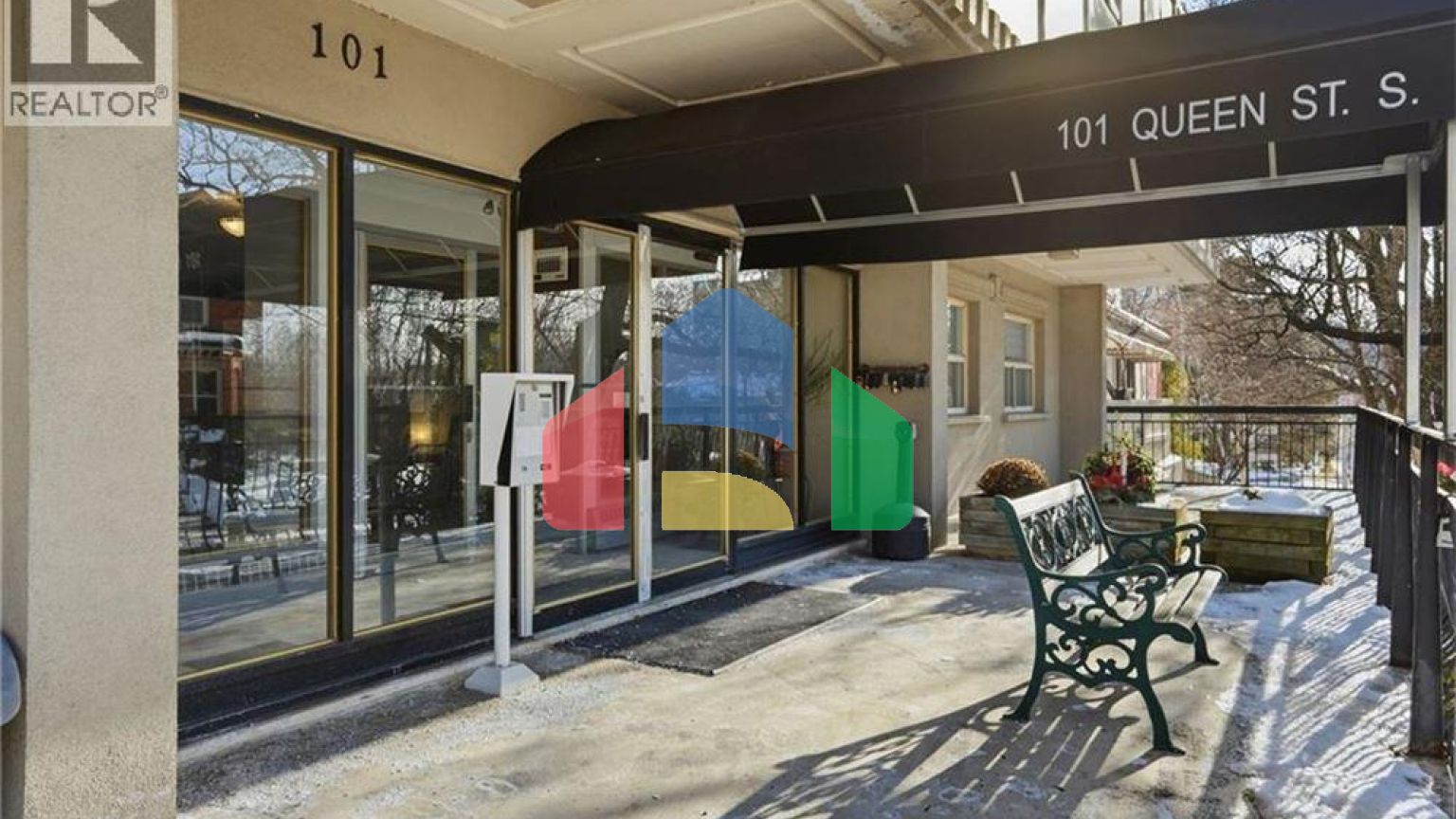 Residential - Condo/Apartment - Hamilton, Canada - Canada