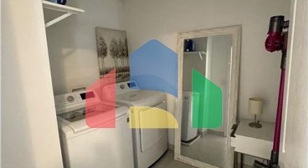 Residential - Single Family Home - Hamilton, Canada - Canada