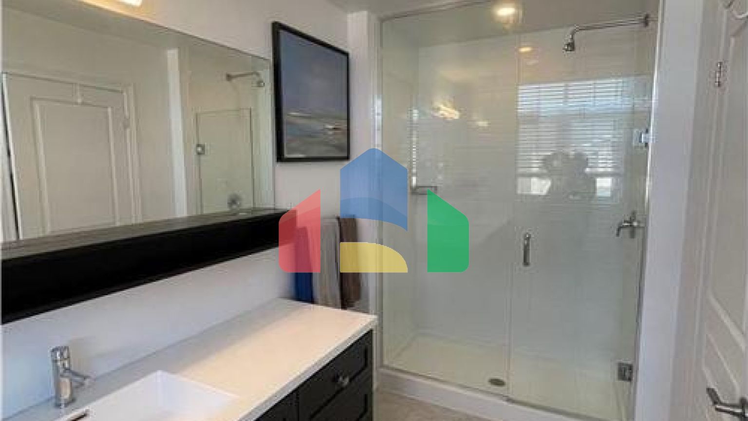 Residential - Single Family Home - Hamilton, Canada - Canada