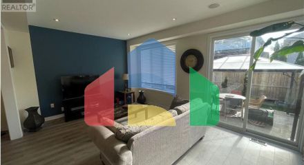 Residential - Single Family Home - Hamilton, Canada - Canada