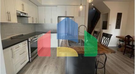 Residential - Single Family Home - Hamilton, Canada - Canada