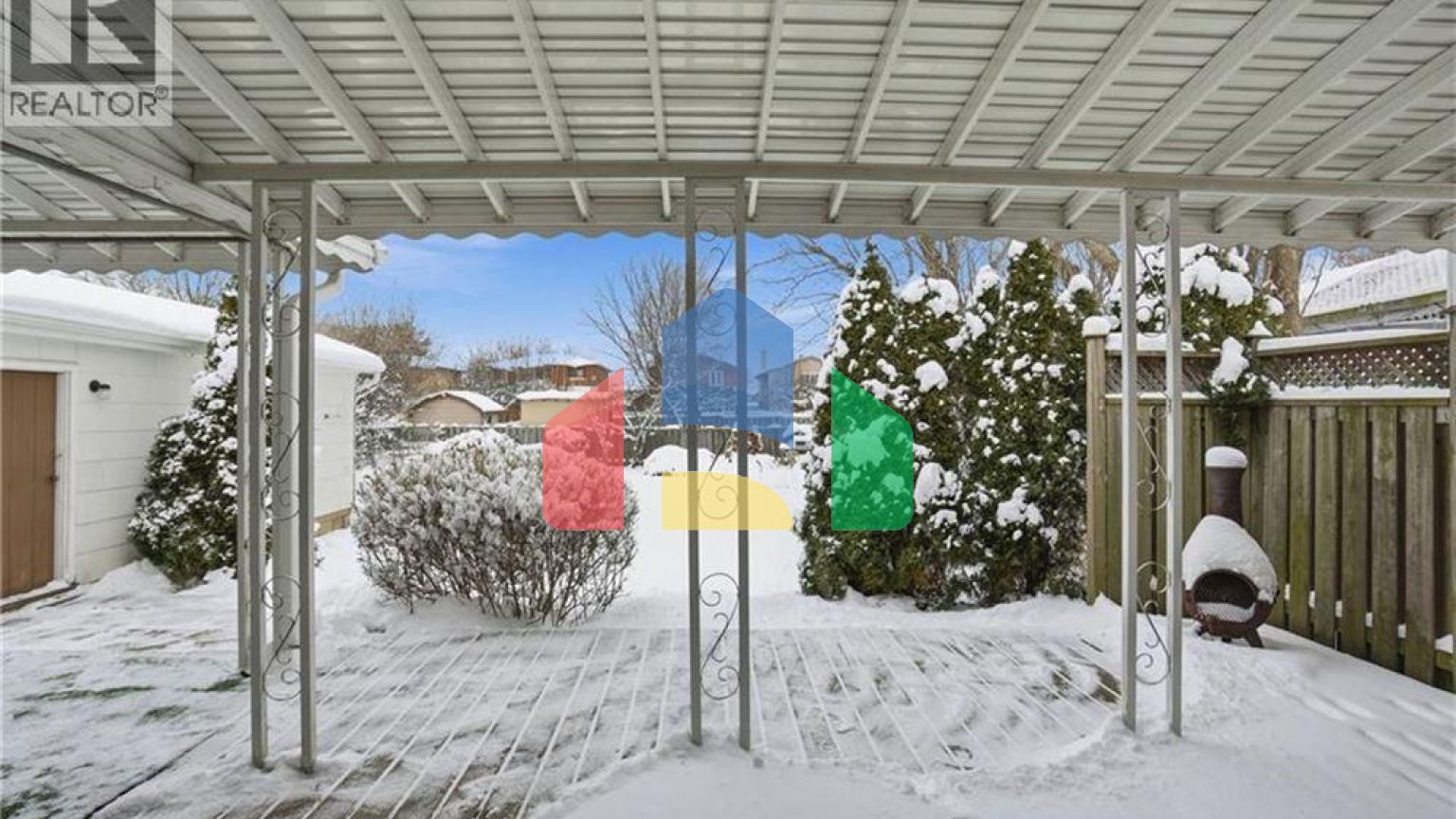 Residential - Single Family Home - Hamilton, Canada - Canada