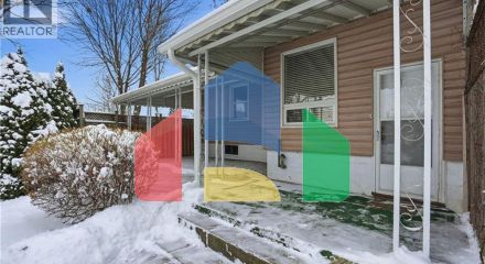 Residential - Single Family Home - Hamilton, Canada - Canada