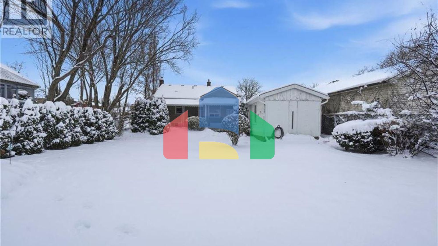 Residential - Single Family Home - Hamilton, Canada - Canada