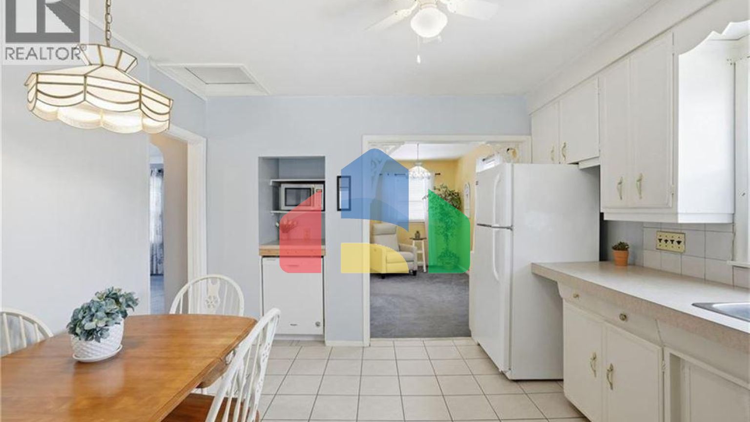 Residential - Single Family Home - Hamilton, Canada - Canada