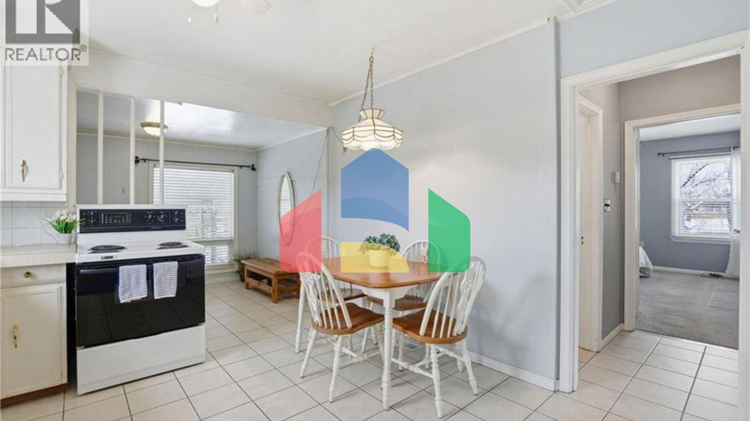 Residential - Single Family Home - Hamilton, Canada - Canada