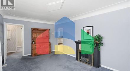 Residential - Single Family Home - Hamilton, Canada - Canada