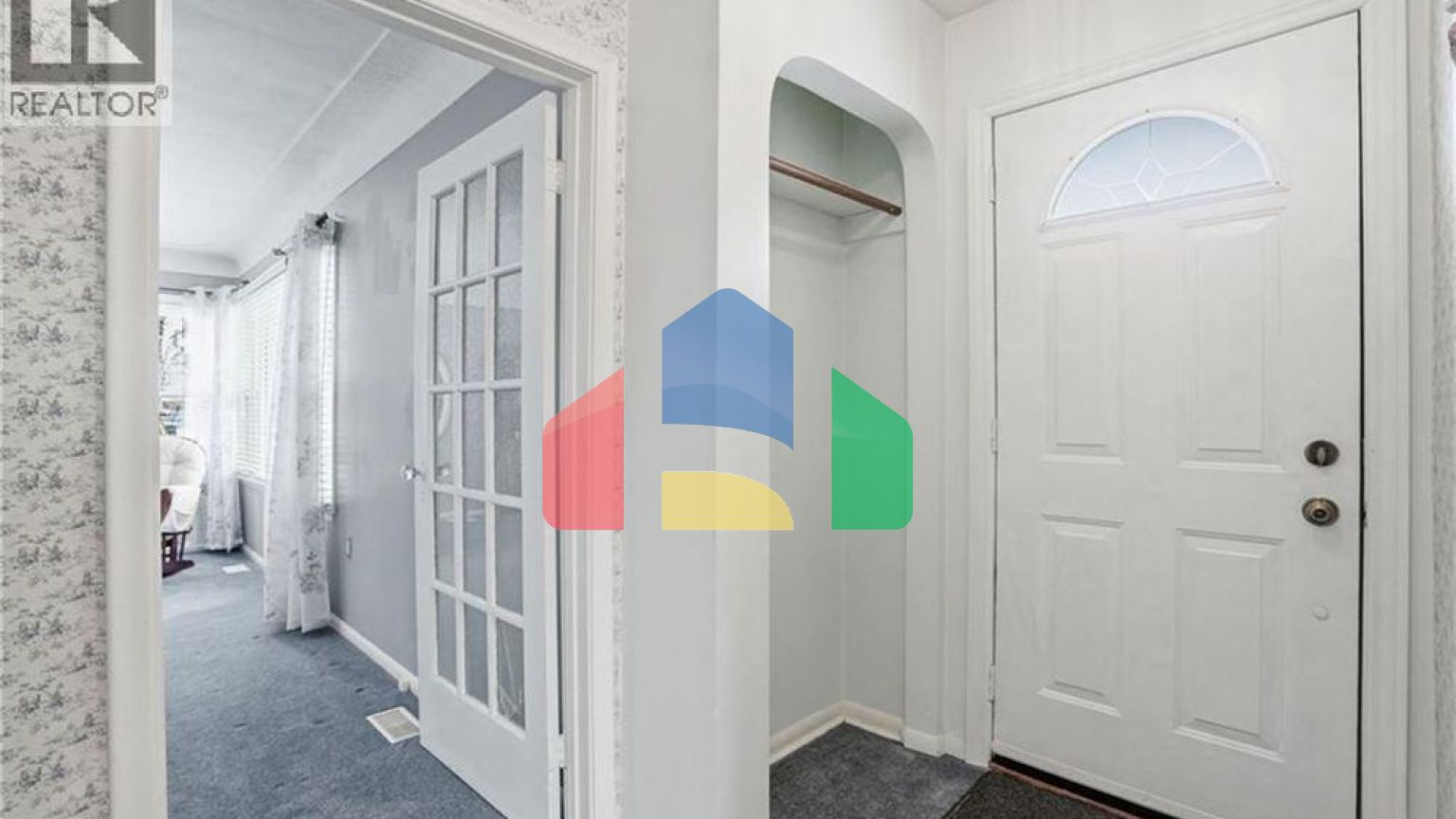 Residential - Single Family Home - Hamilton, Canada - Canada