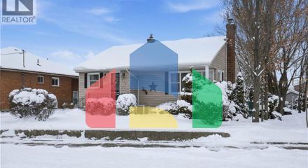 Residential - Single Family Home - Hamilton, Canada - Canada