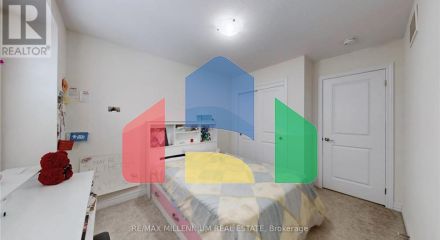 Residential - Single Family Home - Hamilton, Canada - Canada