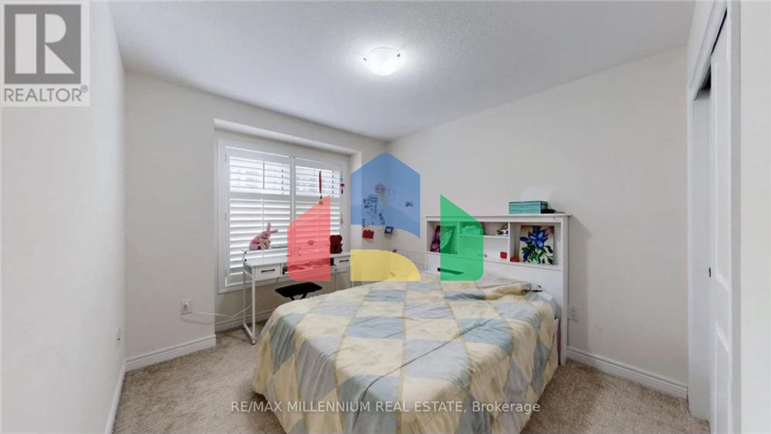 Residential - Single Family Home - Hamilton, Canada - Canada