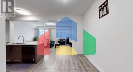 Residential - Single Family Home - Hamilton, Canada - Canada