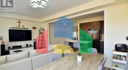 Residential - Single Family Home - Hamilton, Canada - Canada