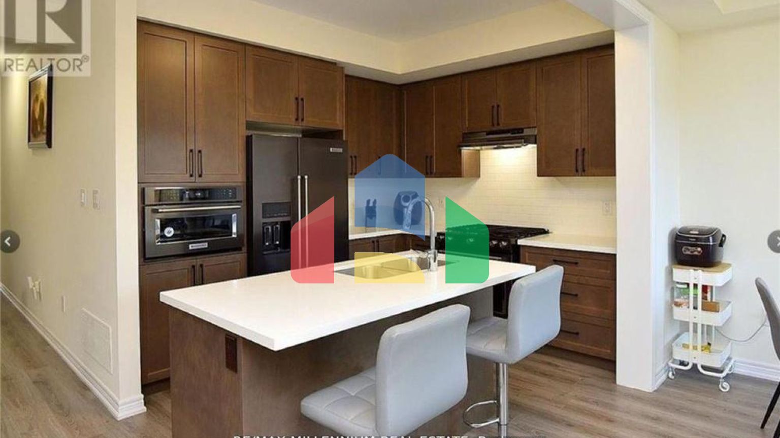 Residential - Single Family Home - Hamilton, Canada - Canada