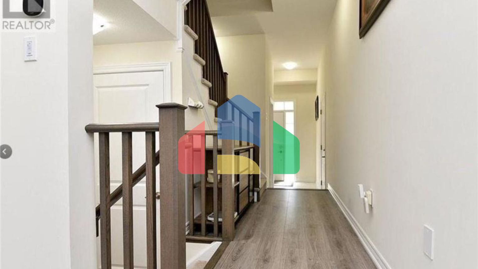 Residential - Single Family Home - Hamilton, Canada - Canada