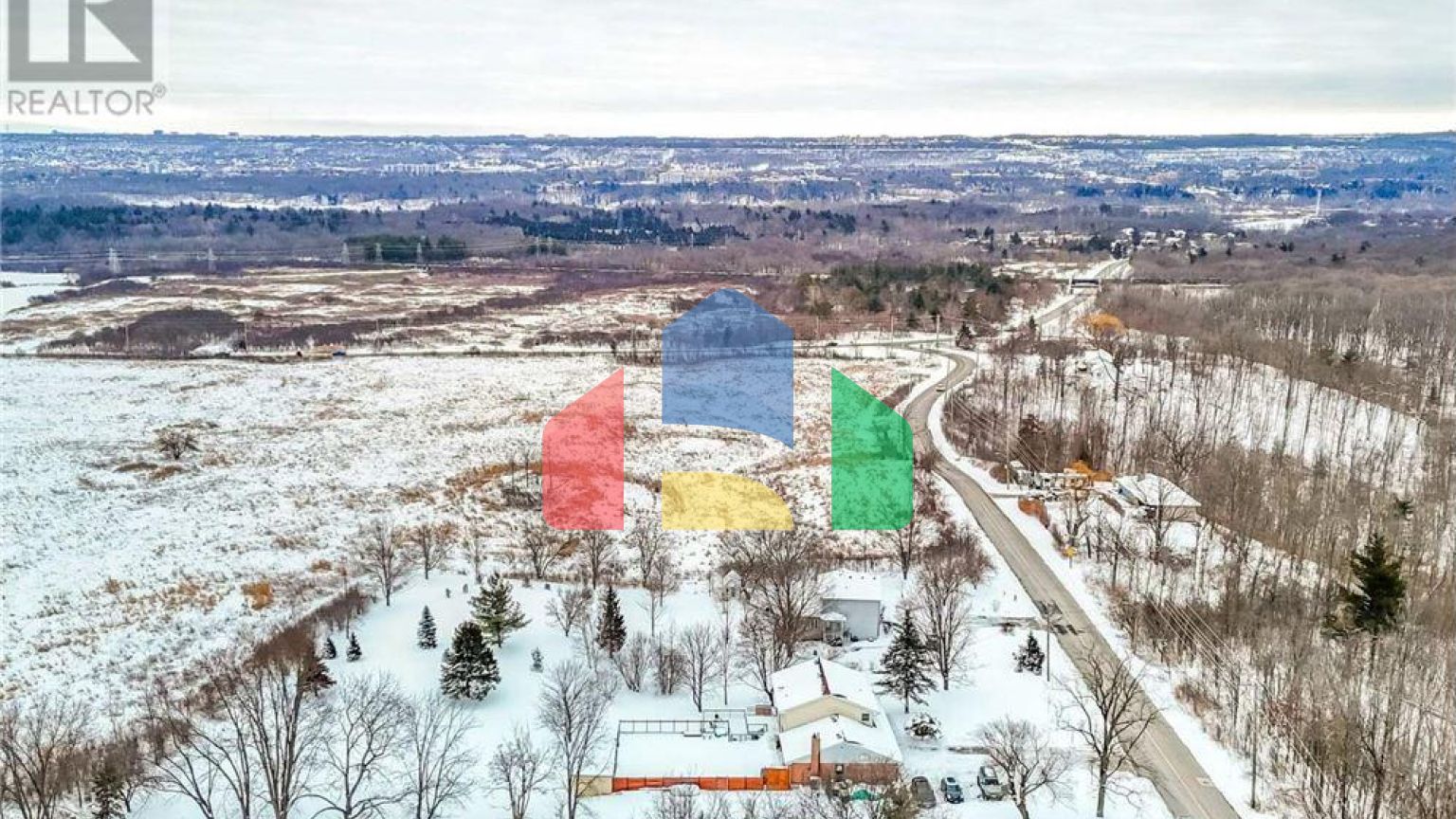 Residential - Single Family Home - Hamilton, Canada - Canada