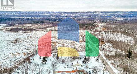 Residential - Single Family Home - Hamilton, Canada - Canada