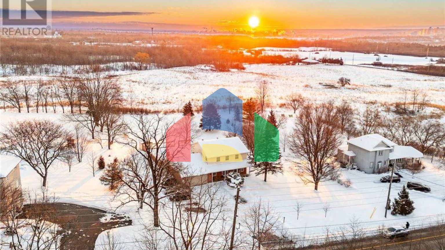 Residential - Single Family Home - Hamilton, Canada - Canada