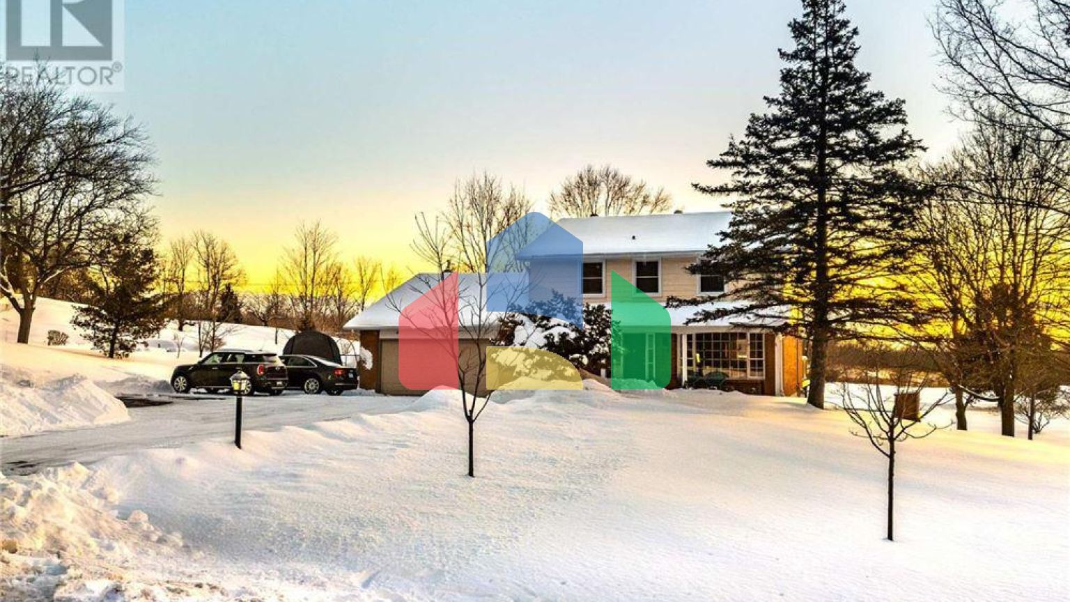 Residential - Single Family Home - Hamilton, Canada - Canada