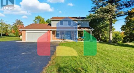 Residential - Single Family Home - Hamilton, Canada - Canada