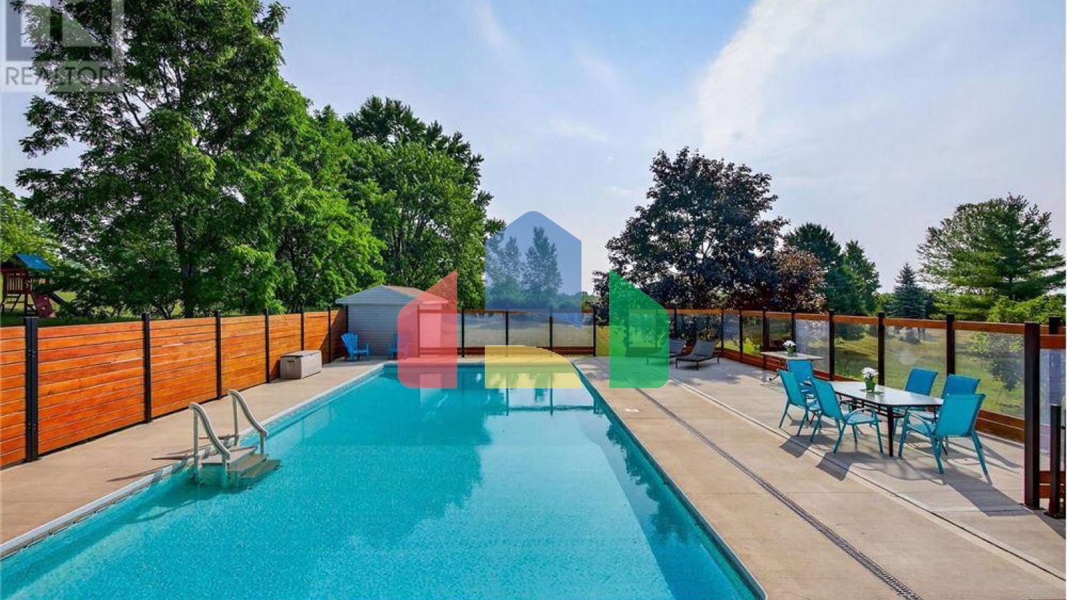 Residential - Single Family Home - Hamilton, Canada - Canada