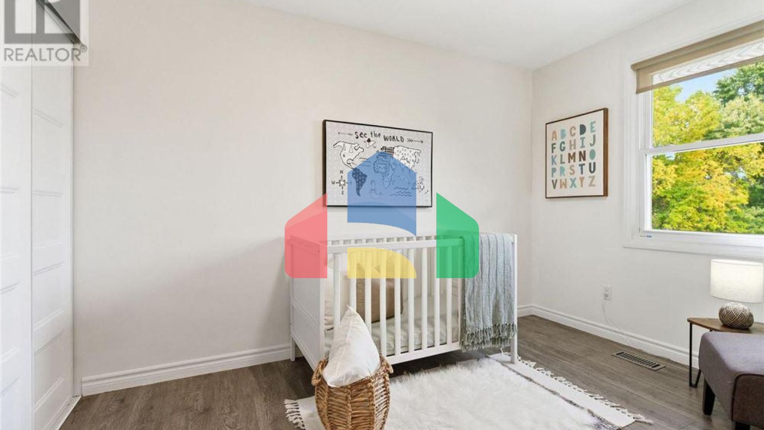 Residential - Single Family Home - Hamilton, Canada - Canada