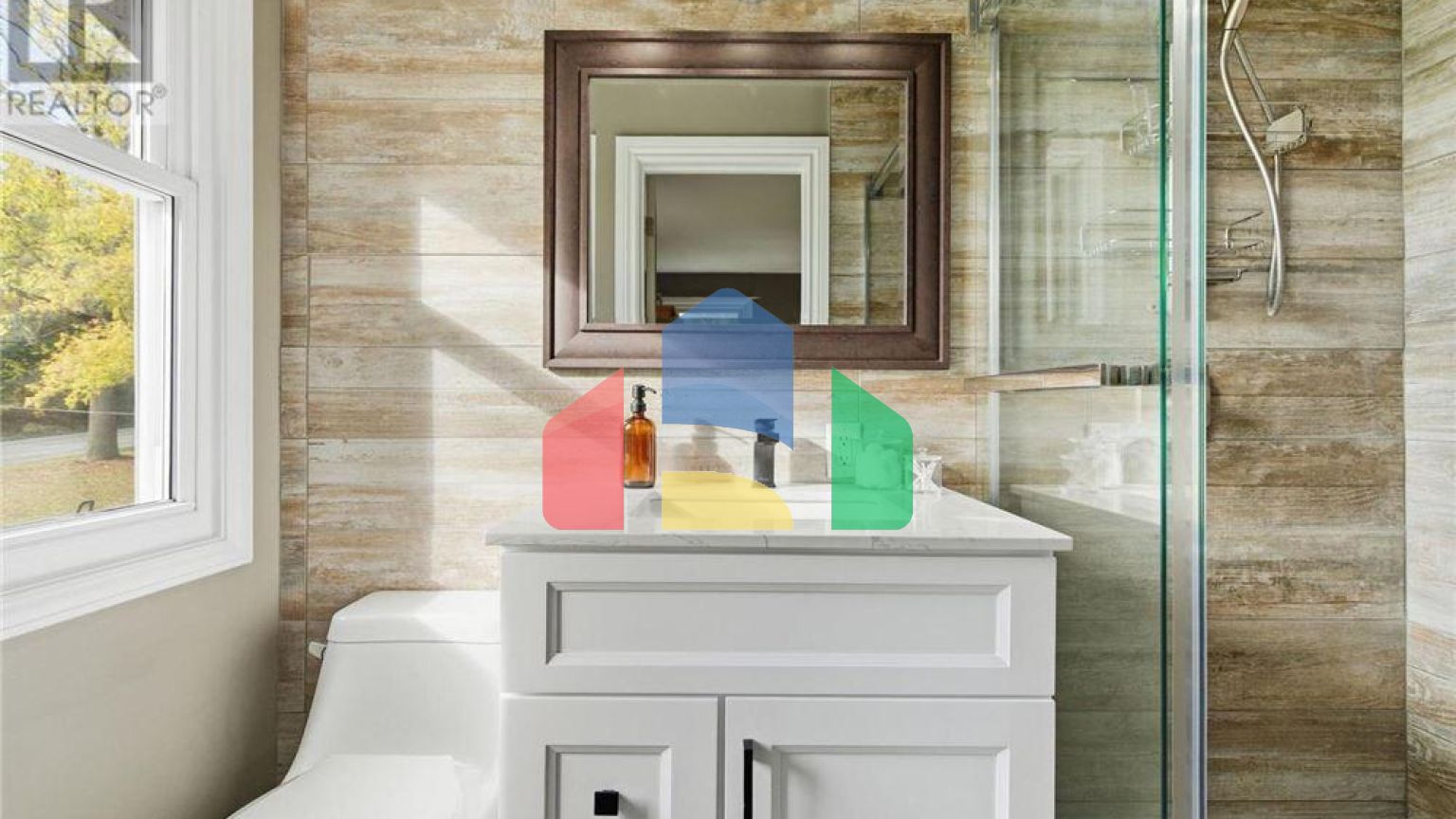 Residential - Single Family Home - Hamilton, Canada - Canada