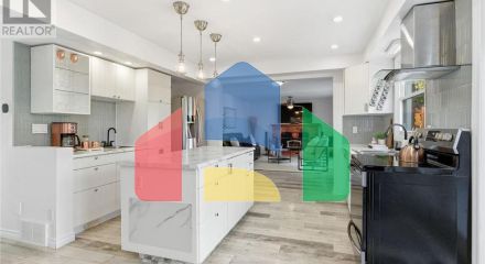 Residential - Single Family Home - Hamilton, Canada - Canada