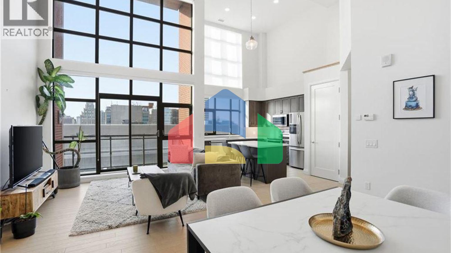 Residential - Single Family Home - Hamilton, Canada - Canada