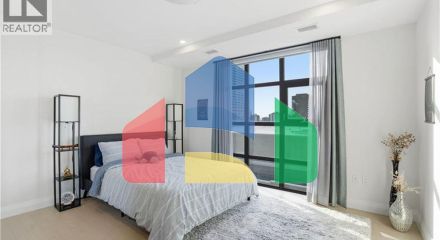 Residential - Single Family Home - Hamilton, Canada - Canada