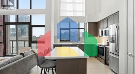 Residential - Single Family Home - Hamilton, Canada - Canada