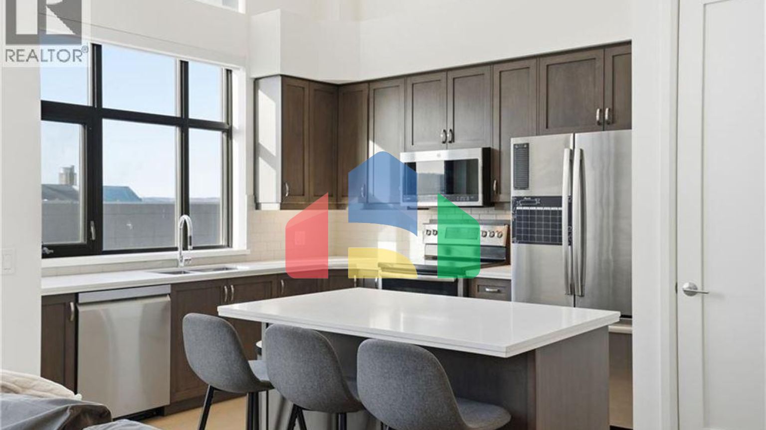 Residential - Single Family Home - Hamilton, Canada - Canada